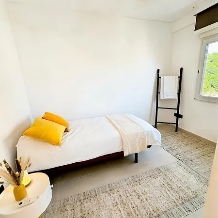 Luxury In Center Μαρμπέλλα