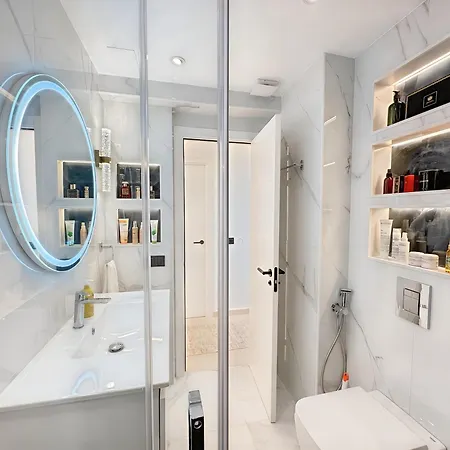 Luxury In Center Apartment Marbella