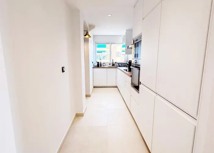 דירה Luxury In Center