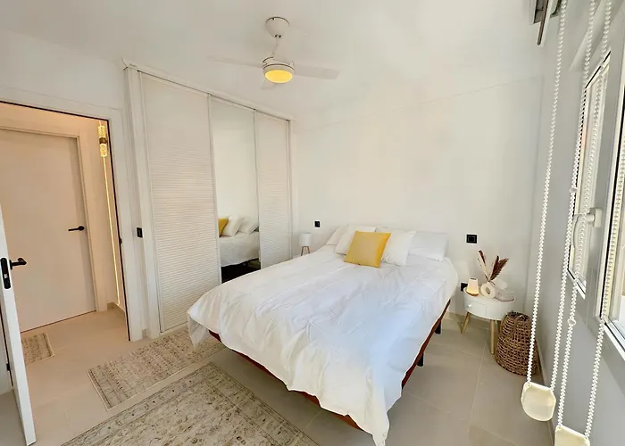 Luxury In Center דירה