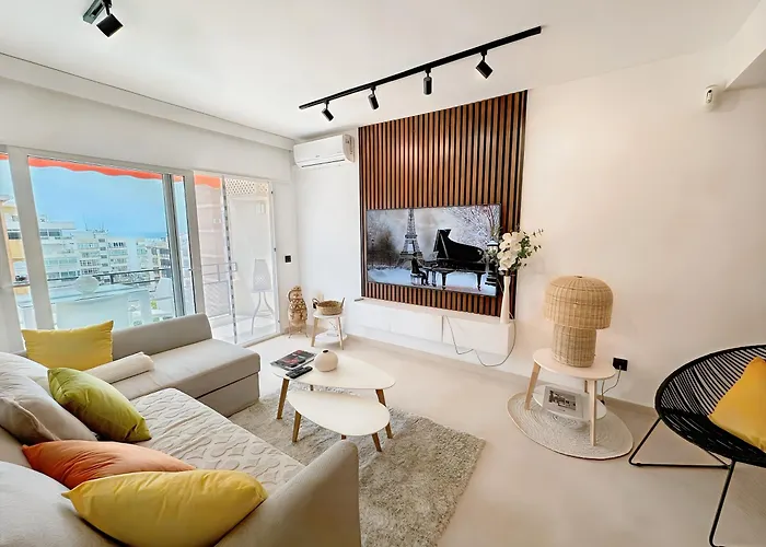 Luxury In Center * מארבלה