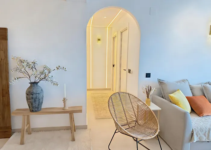 דירה Luxury In Center